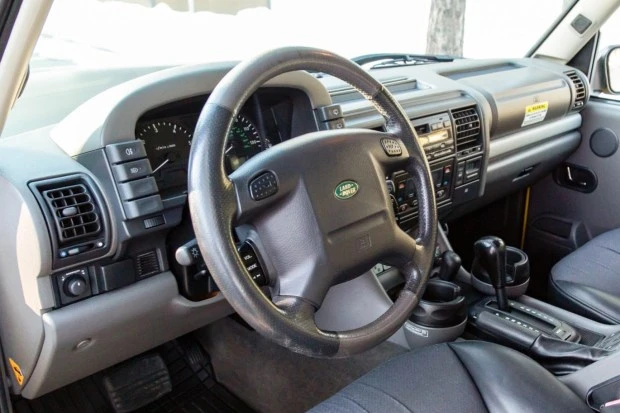 2002 Land Rover Discovery 2nd Gen - Image 6 of 10