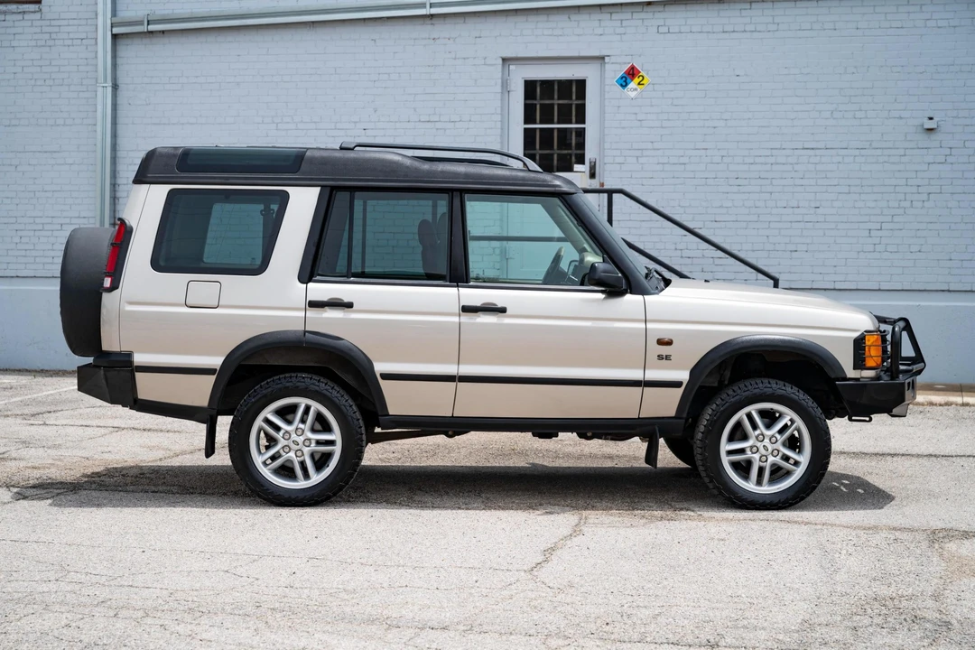 2002 Land Rover Discovery 2nd Gen - Image 12 of 31