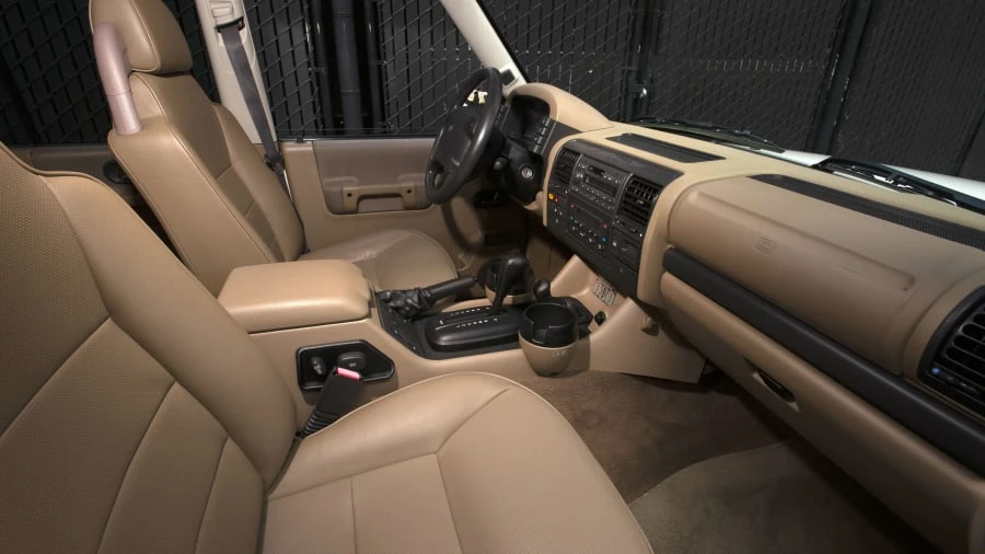 2002 Land Rover Discovery 2nd Gen - Image 5 of 25