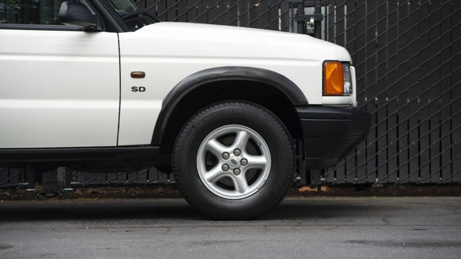 2002 Land Rover Discovery 2nd Gen - Image 10 of 25