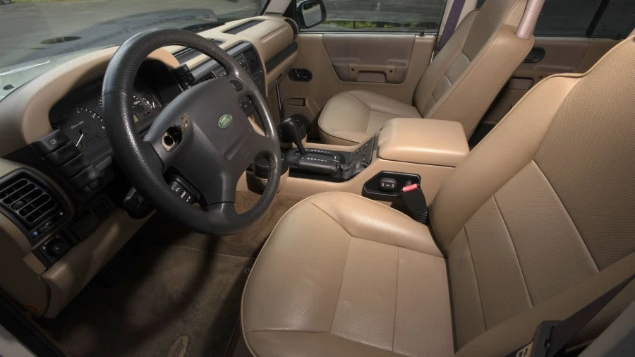 2002 Land Rover Discovery 2nd Gen - Image 16 of 25