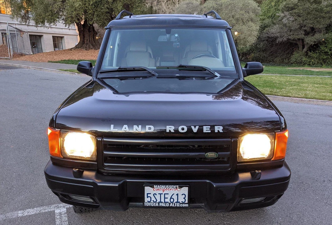 2002 Land Rover Discovery 2nd Gen - Image 2 of 31