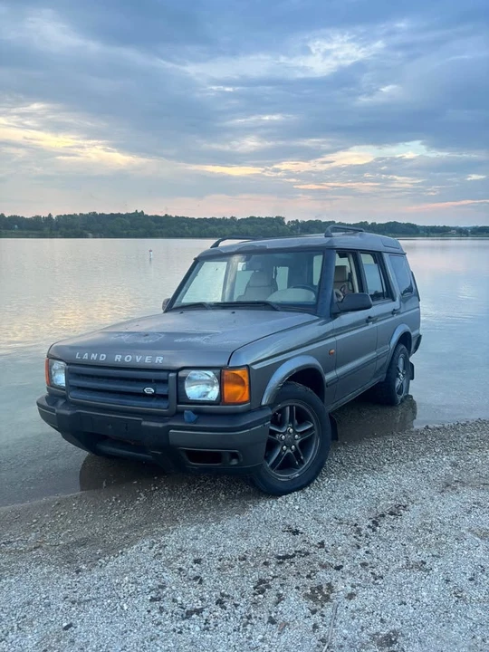 2002 Land Rover Discovery 2nd Gen - Image 5 of 9
