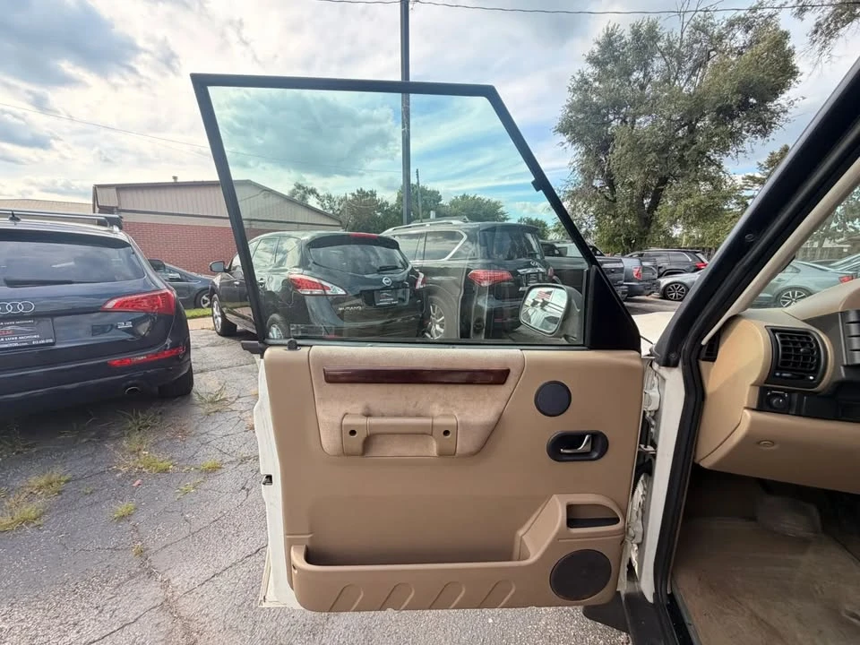2002 Land Rover Discovery 2nd Gen - Image 11 of 20