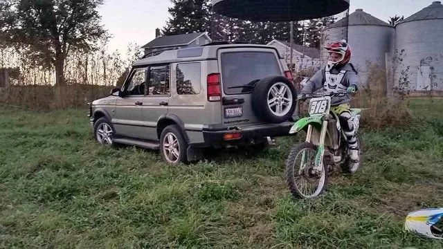 2002 Land Rover Discovery Series II SD7 Sport Utility 4D