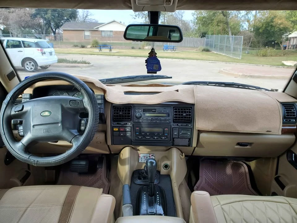 2002 Land Rover Discovery 2nd Gen - Image 9 of 18