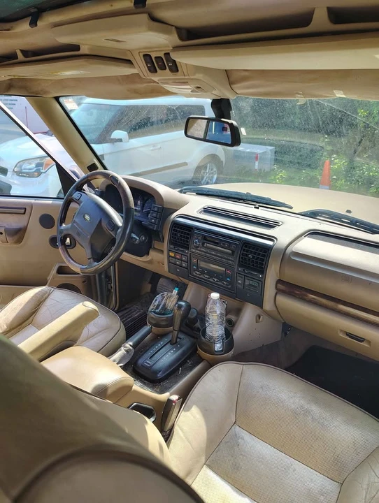 2002 Land Rover Discovery 2nd Gen - Image 2 of 14