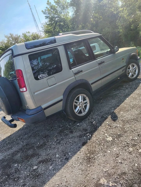 2002 Land Rover Discovery 2nd Gen - Image 11 of 14