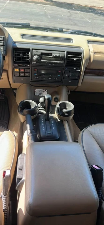 2002 Land Rover Discovery 2nd Gen - Image 5 of 11