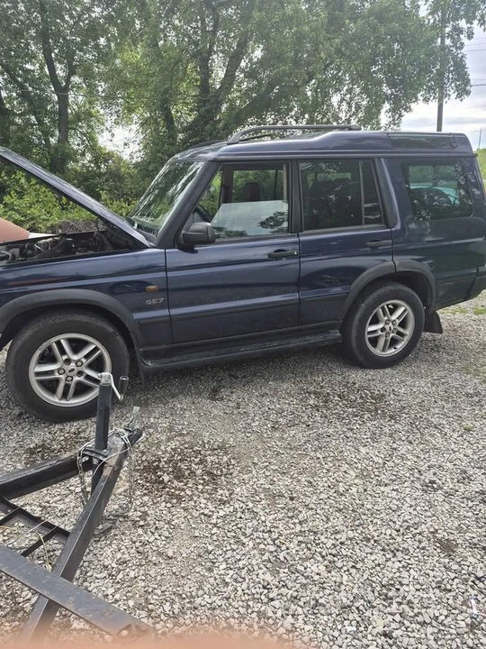 2002 Land Rover Discovery 2nd Gen - Image 2 of 9