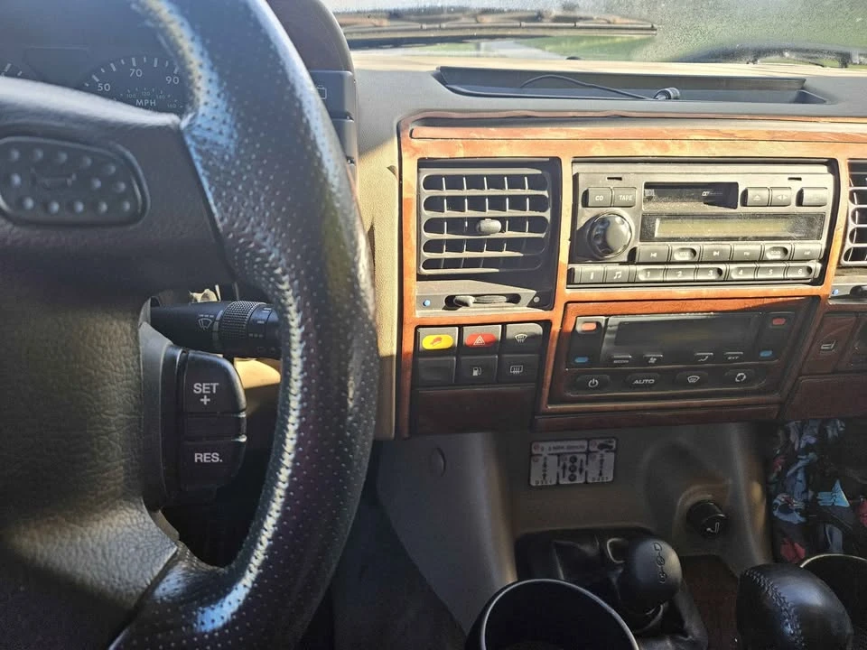 2002 Land Rover Discovery 2nd Gen - Image 13 of 18
