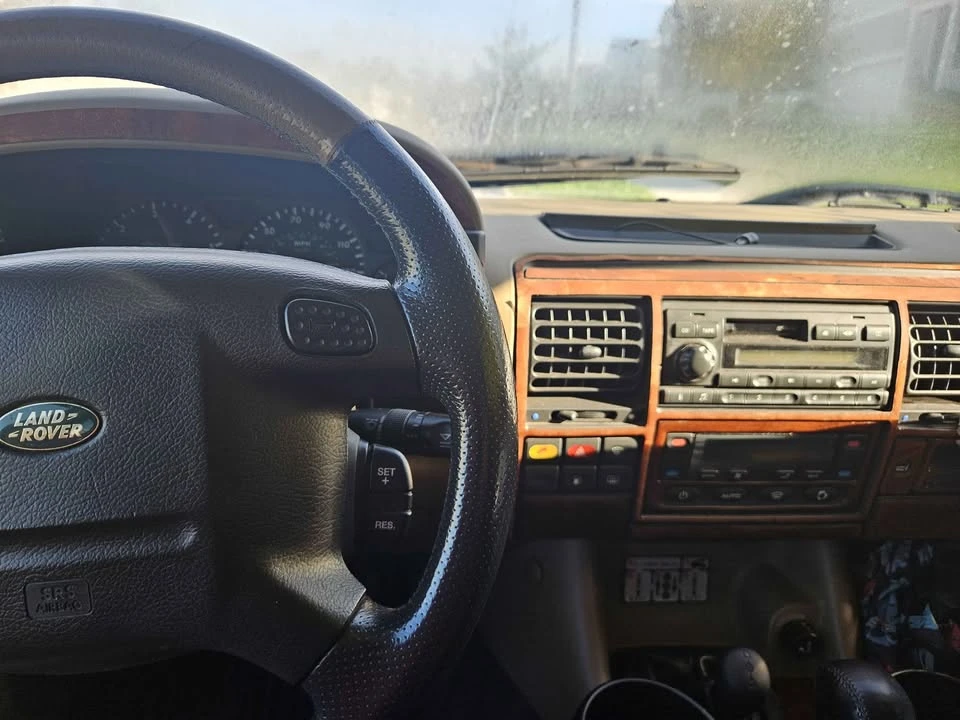 2002 Land Rover Discovery 2nd Gen - Image 16 of 18