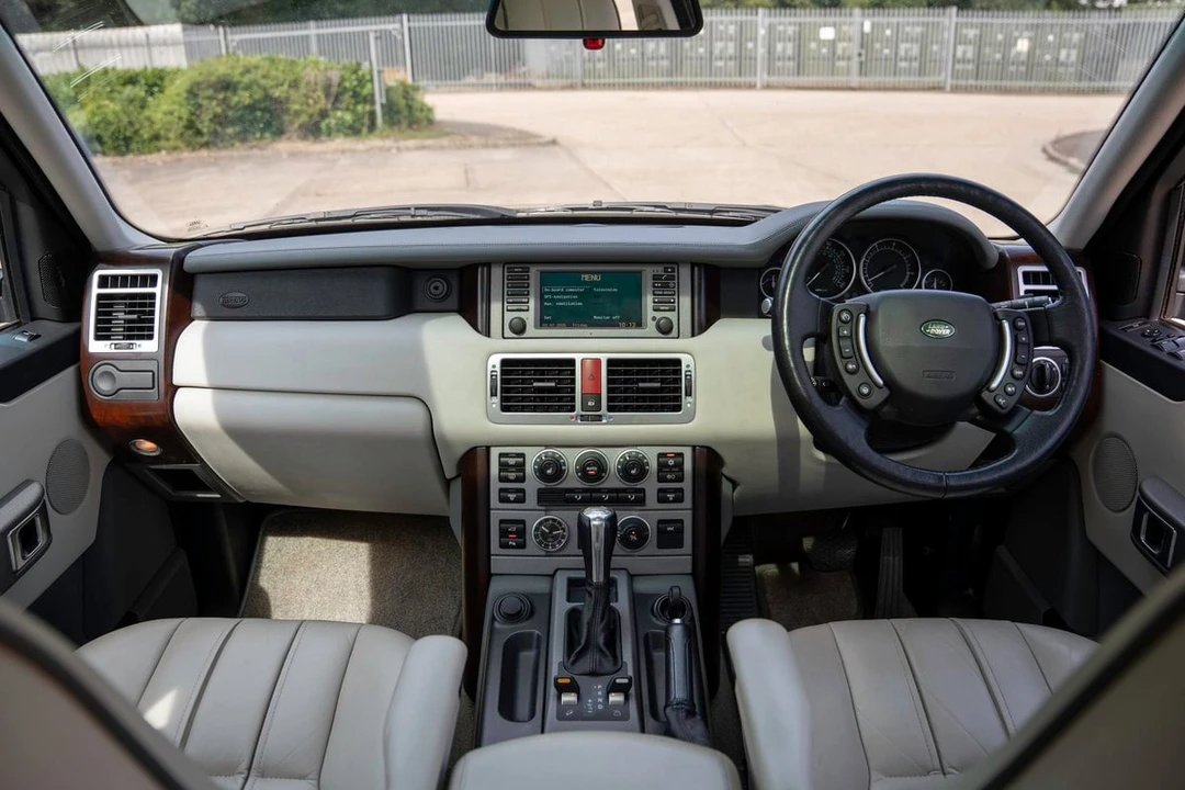 2002 Land Rover Range Rover L322 - Image 5 of 30