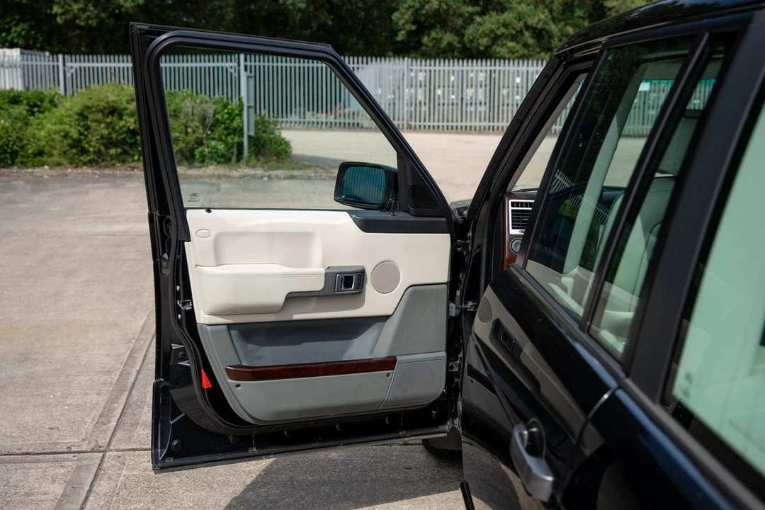 2002 Land Rover Range Rover L322 - Image 30 of 30