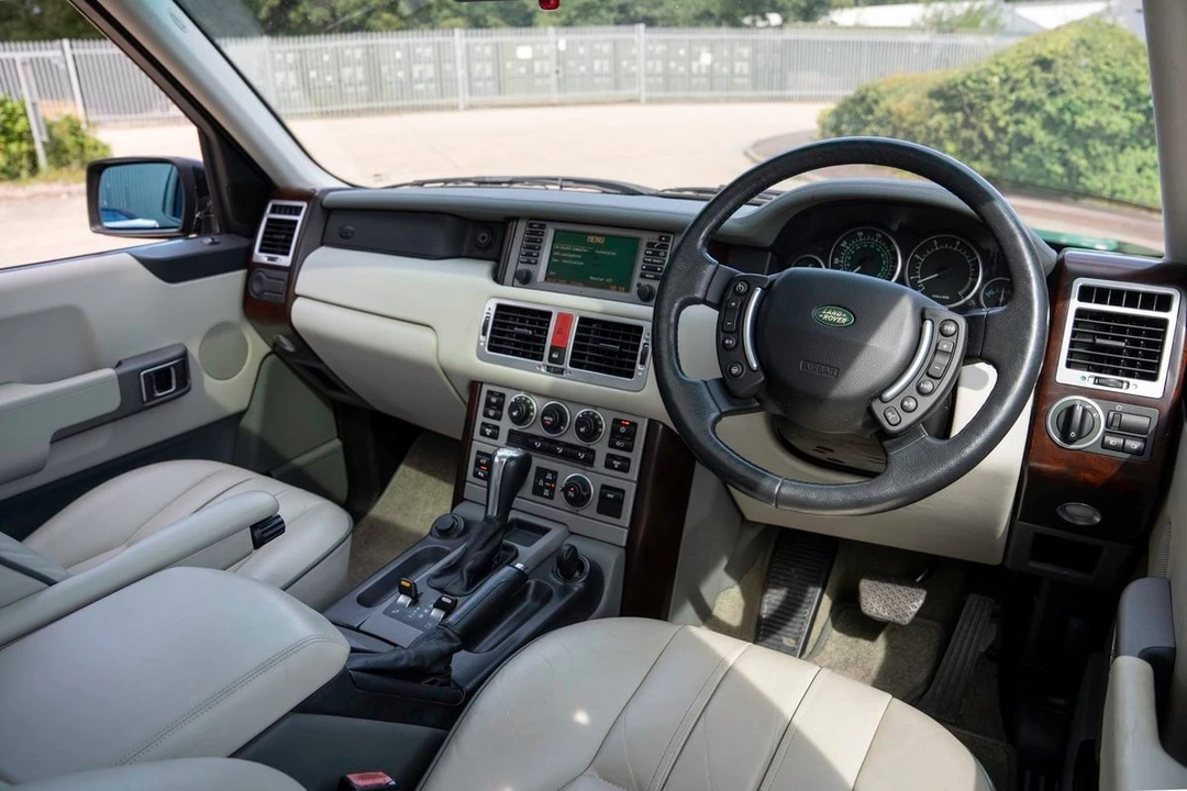 2002 Land Rover Range Rover L322 - Image 17 of 30