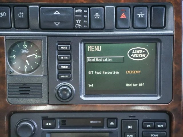 2002 Land Rover Range Rover P38A - Image 18 of 21