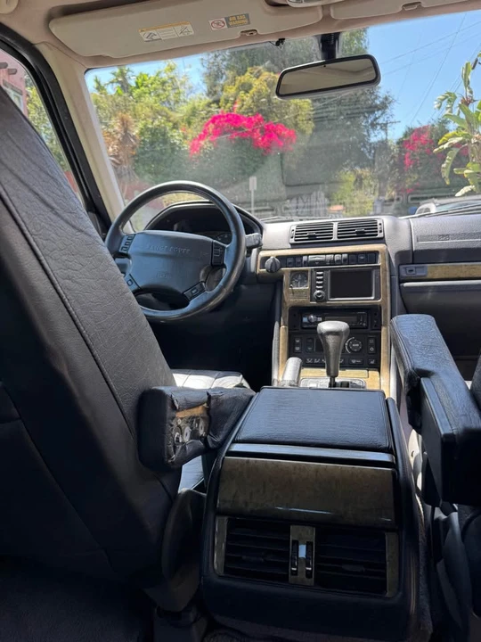 2002 Land Rover Range Rover P38A - Image 13 of 19