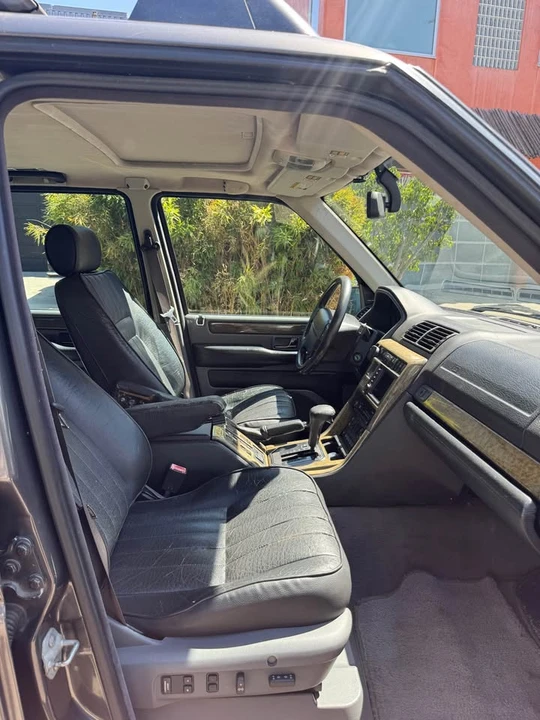 2002 Land Rover Range Rover P38A - Image 9 of 19