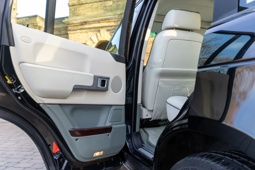 2002 Land Rover Range Rover L322 - Image 27 of 30