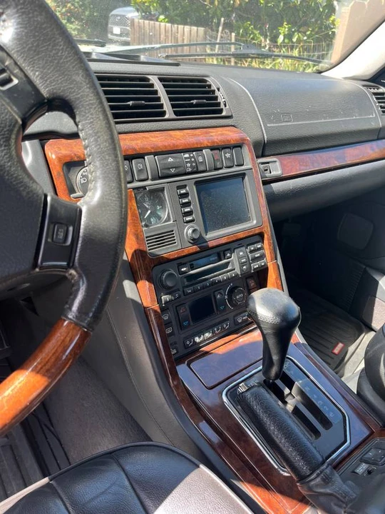 2002 Land Rover Range Rover - Image 9 of 11