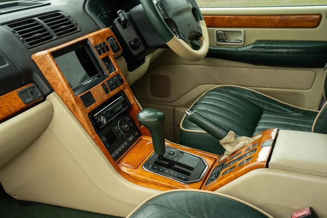 2002 Land Rover Range Rover P38A - Image 29 of 30