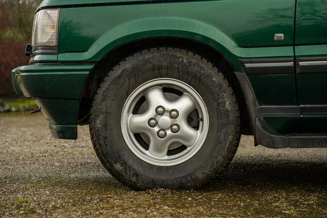 2002 Land Rover Range Rover P38A - Image 12 of 30