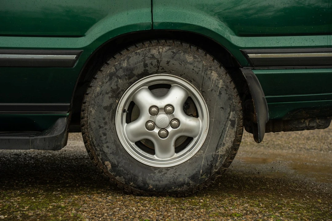 2002 Land Rover Range Rover P38A - Image 13 of 30