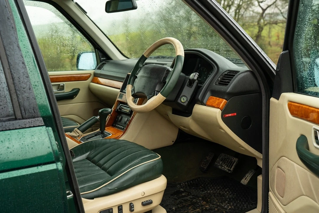 2002 Land Rover Range Rover P38A - Image 18 of 30