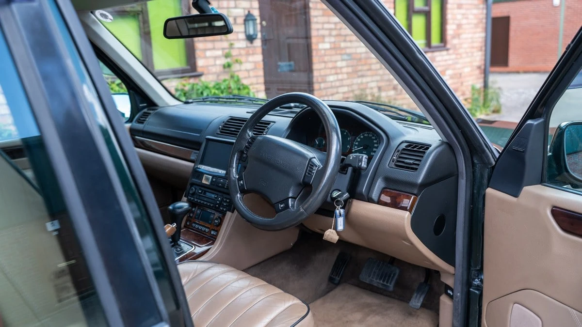 2002 Land Rover Range Rover P38A - Image 14 of 30