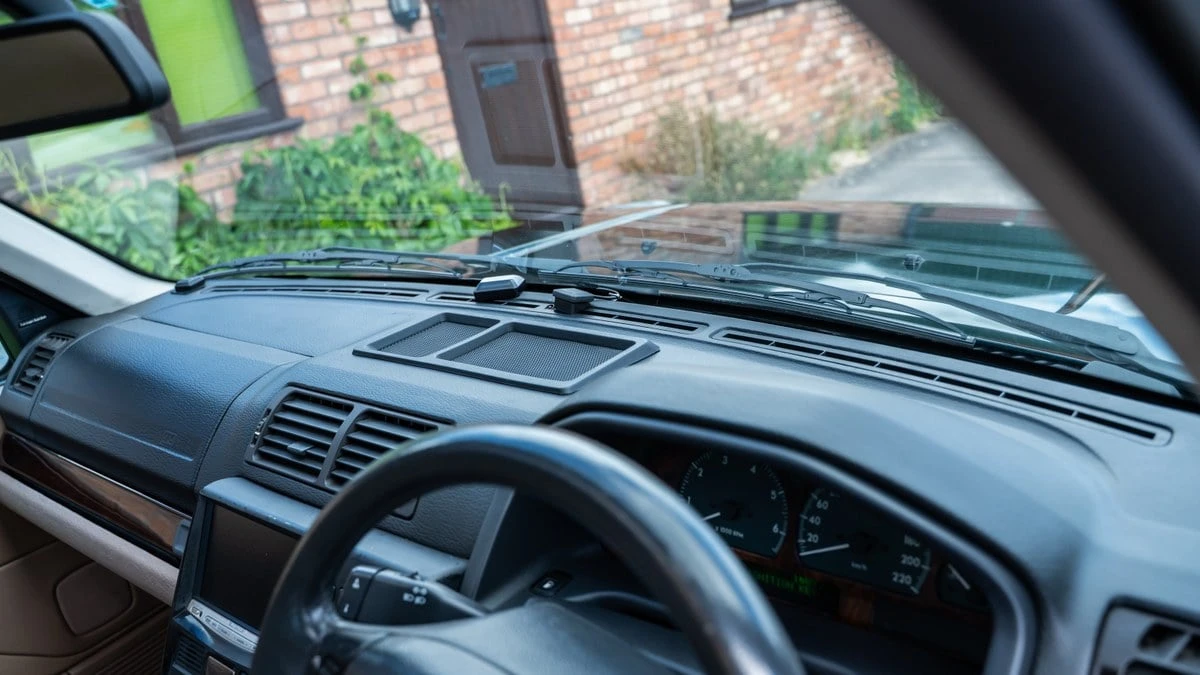 2002 Land Rover Range Rover P38A - Image 19 of 30