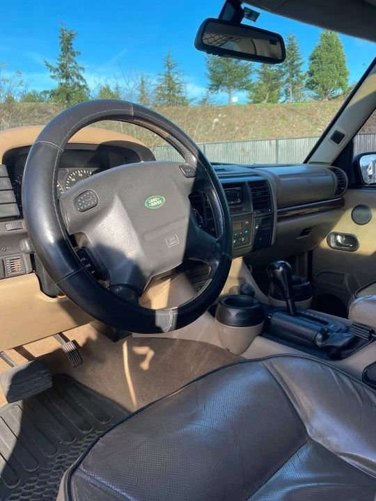 2002 Land Rover Discovery 2nd Gen - Image 11 of 24