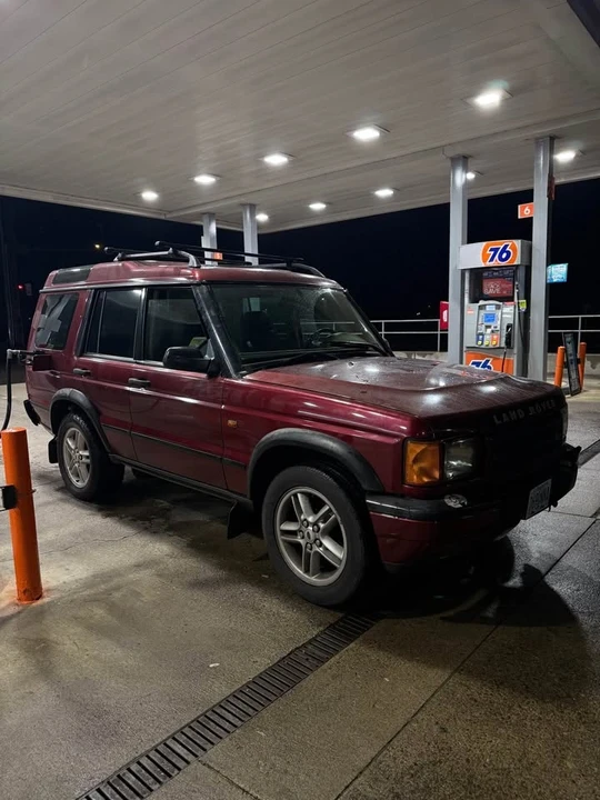 2002 Land Rover Discovery 2nd Gen - Image 2 of 9