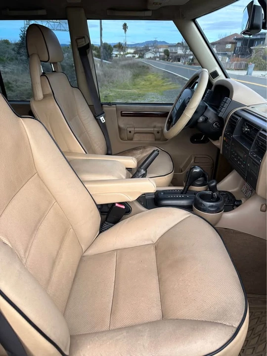 2002 Land Rover Discovery 2nd Gen - Image 9 of 15
