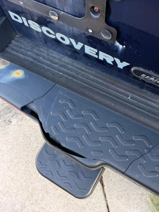 2002 Land Rover Discovery 2nd Gen - Image 9 of 12
