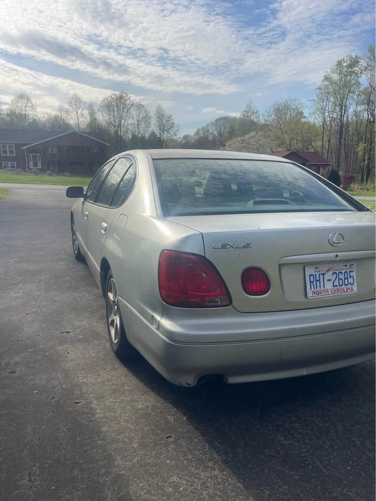 2002 Lexus ES 4th Gen - Image 2 of 3