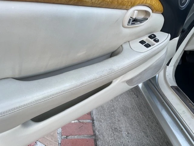 2002 Lexus SC430 - Image 20 of 20