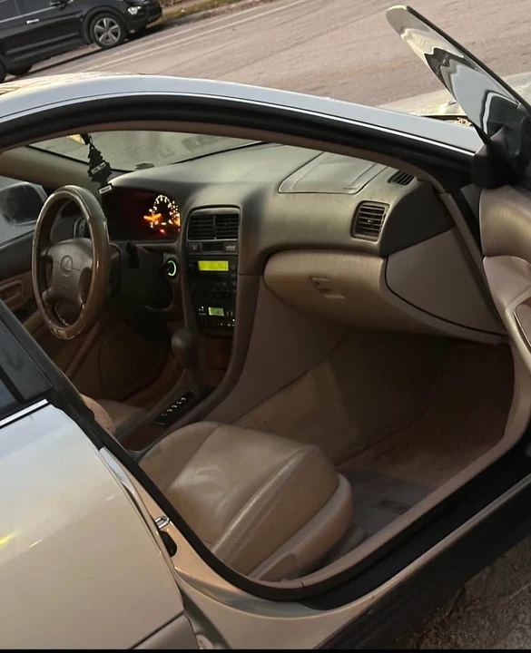 2002 Lexus ES 3rd Gen - Image 17 of 20