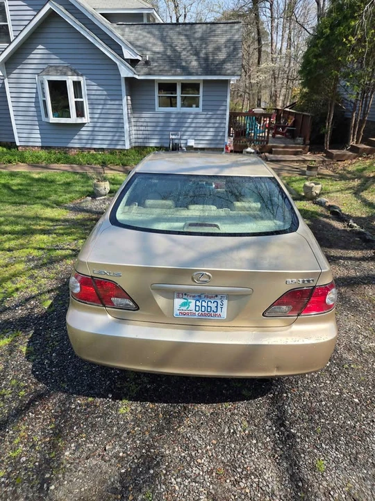 2002 Lexus ES 4th Gen - Image 3 of 7