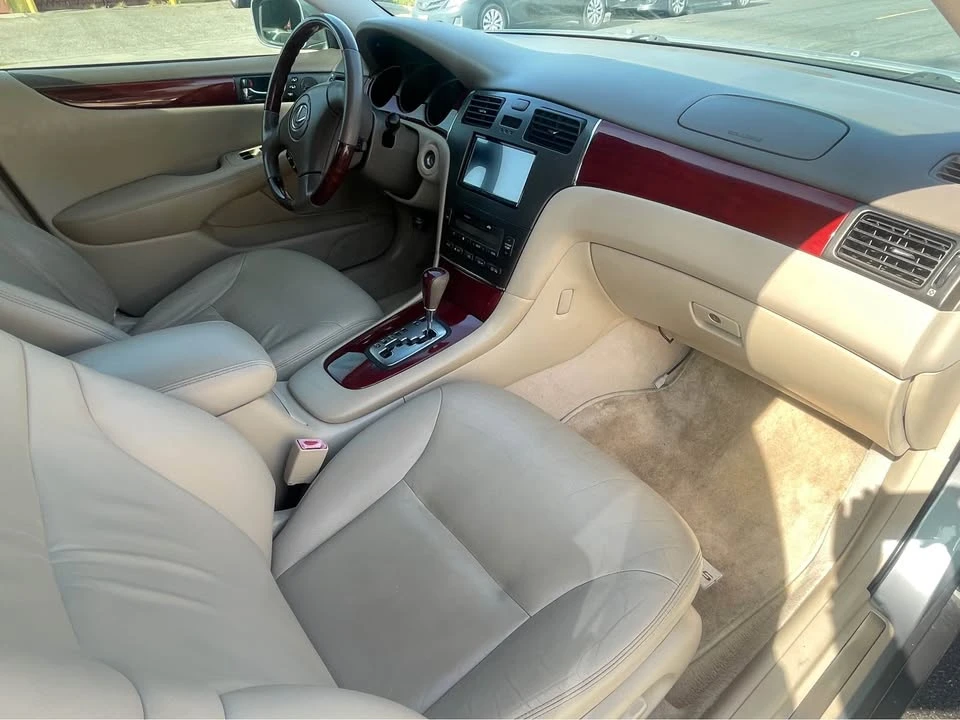 2002 Lexus ES 3rd Gen - Image 8 of 14