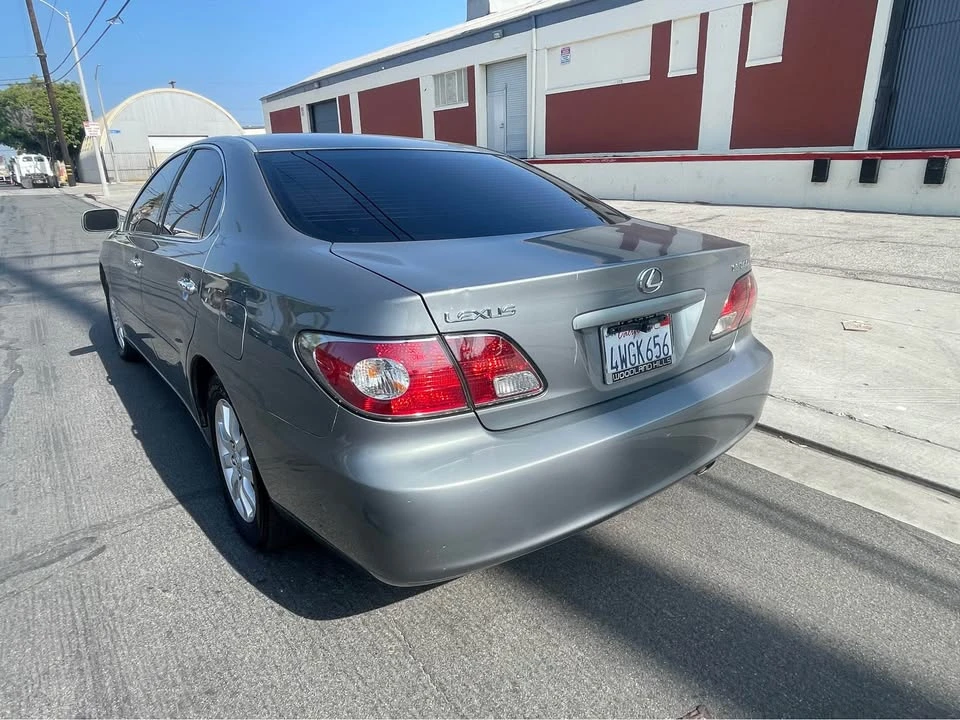 2002 Lexus ES 3rd Gen - Image 5 of 14