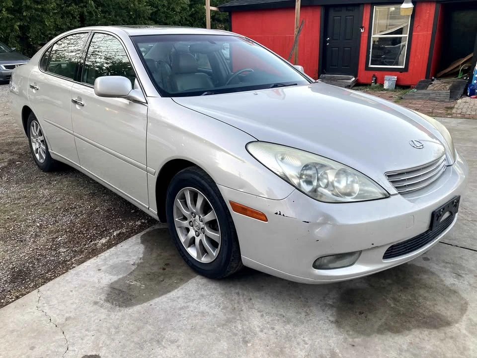 2002 Lexus ES 4th Gen - Image 2 of 7