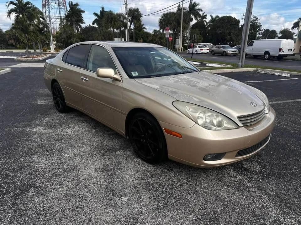 2002 Lexus ES 4th Gen - Image 3 of 12