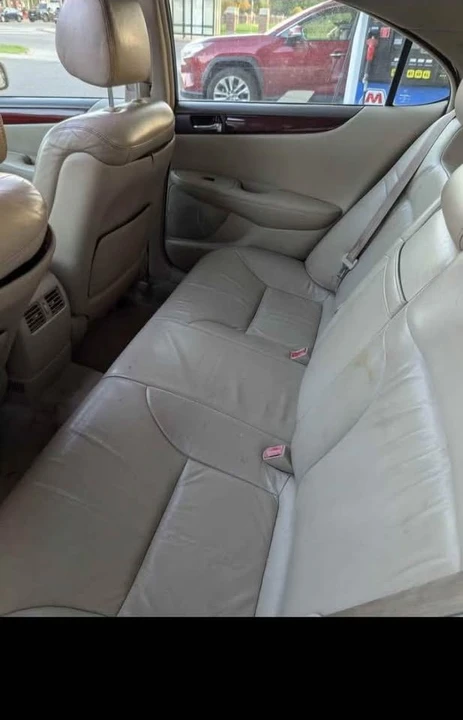 2002 Lexus ES 3rd Gen - Image 9 of 9