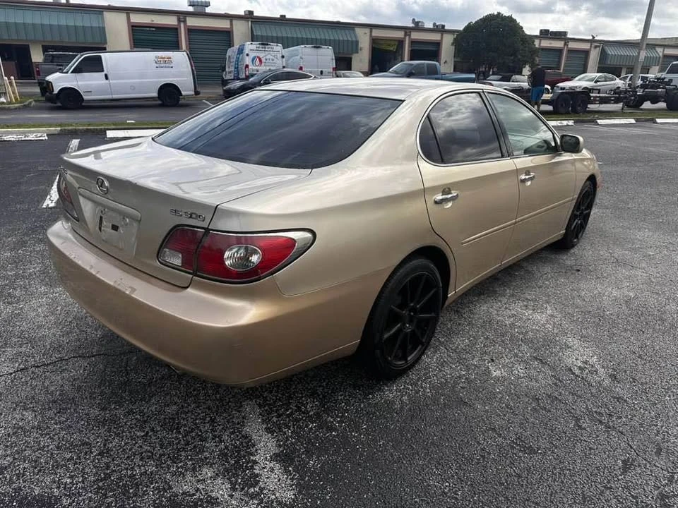 2002 Lexus ES 4th Gen - Image 4 of 12