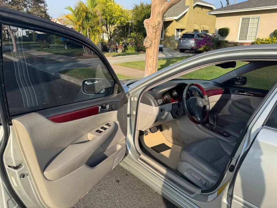 2002 Lexus ES 3rd Gen - Image 5 of 14