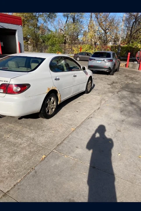 2002 Lexus ES 3rd Gen - Image 4 of 9