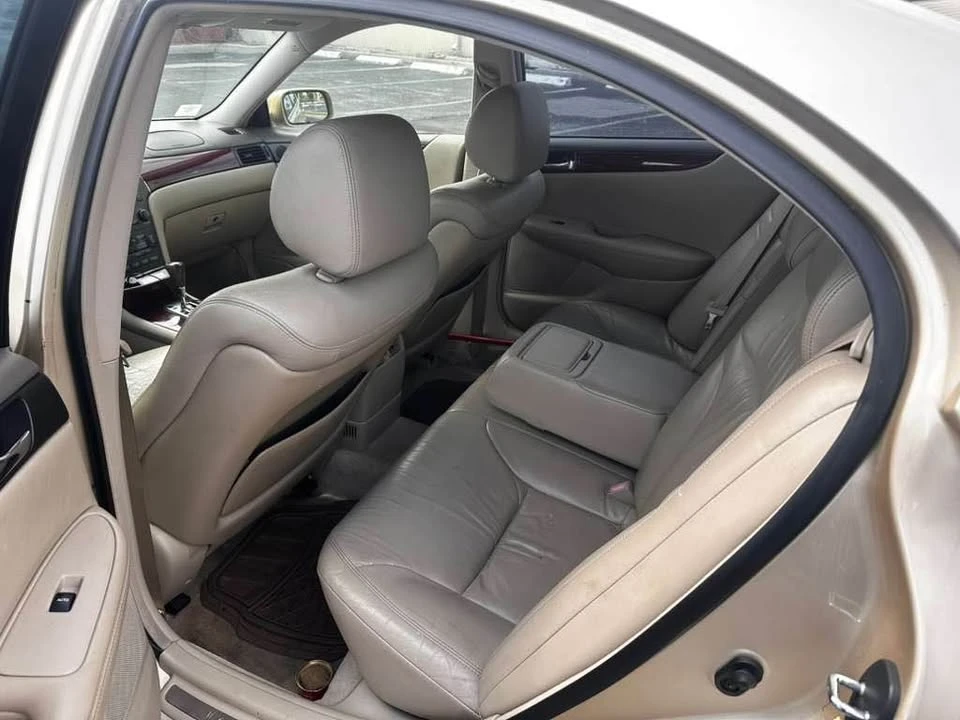 2002 Lexus ES 4th Gen - Image 5 of 12