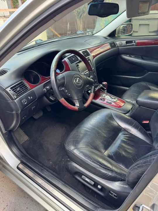2002 Lexus ES 3rd Gen - Image 3 of 5