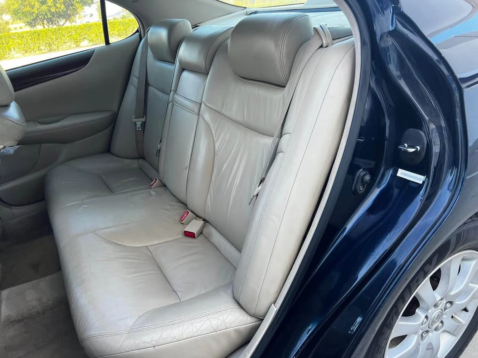 2002 Lexus ES 4th Gen - Image 13 of 19
