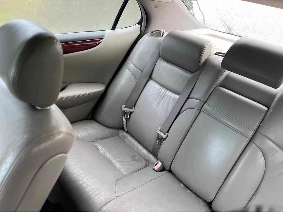 2002 Lexus ES 3rd Gen - Image 7 of 8
